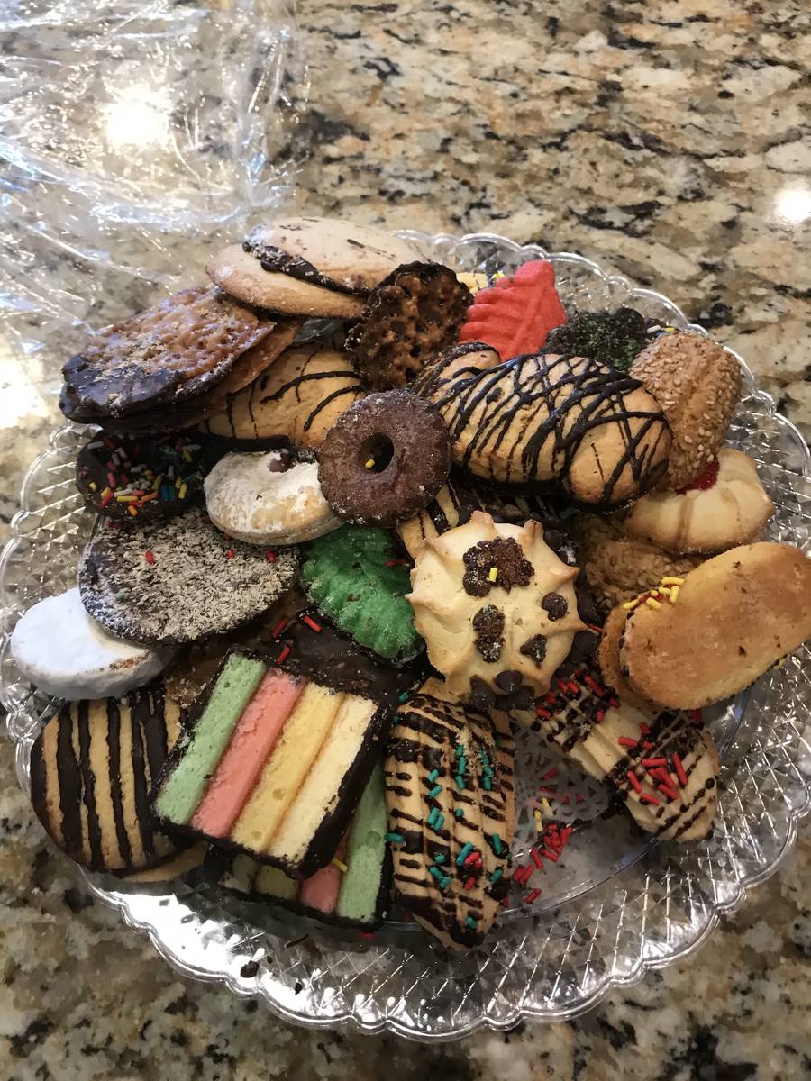 Colorful holiday cookies at Carmine's Pizza Kitchen. (Laura Schwed)