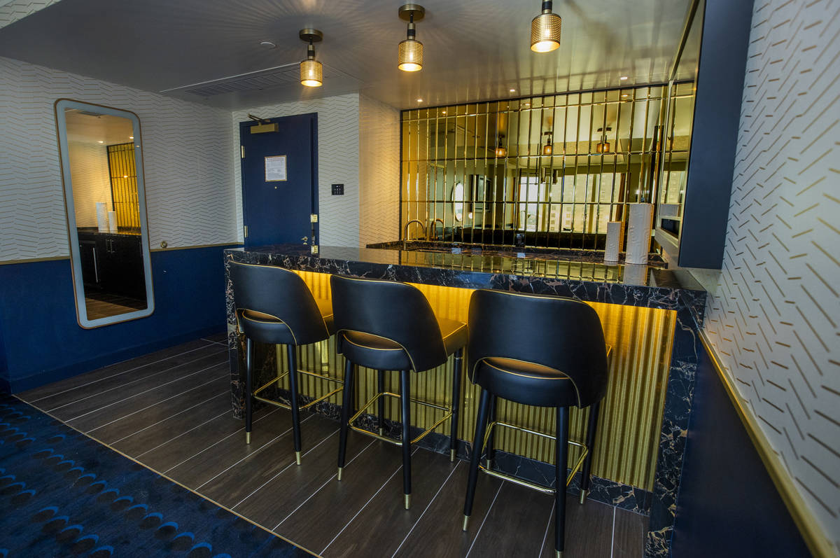 A retro bar area within the Circa End Suite at Circa on Friday, Dec. 18, 2020, in Las Vegas. (L ...