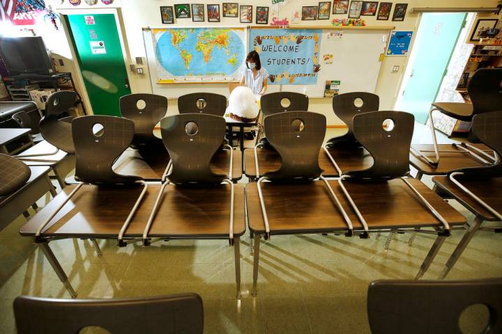 Los Angeles Unified School District Eagle Rock Jr./Sr. High School history teacher Alice Lee in ...