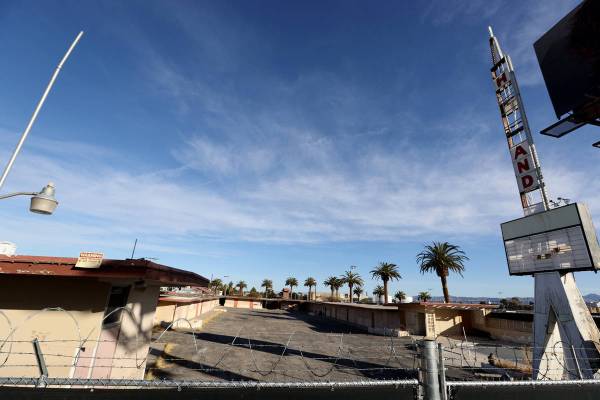 The boarded-up White Sands Motel at 3889 Las Vegas Blvd. on the south Strip Monday, Jan. 11, 20 ...
