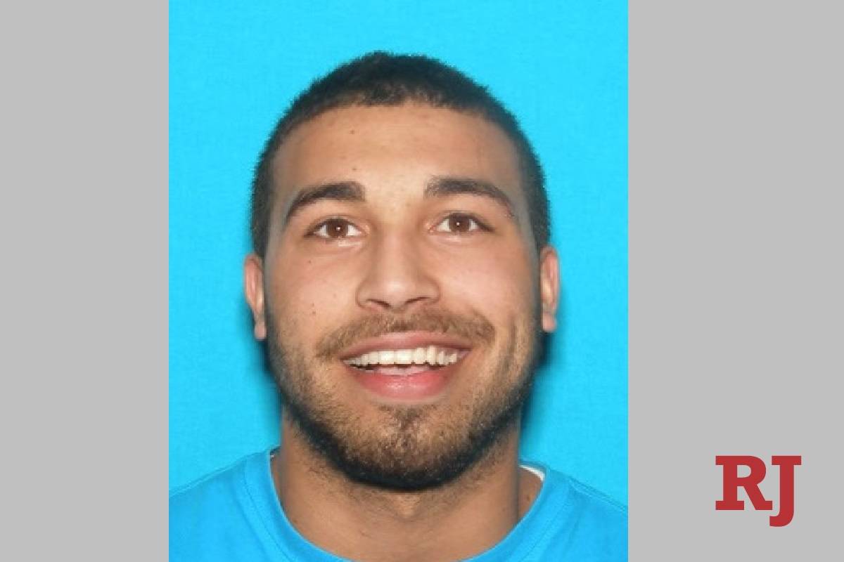 Illinois fugitive Kyle Reddick, 27, was arrested in Las Vegas on Saturday. (Galesburg Police De ...