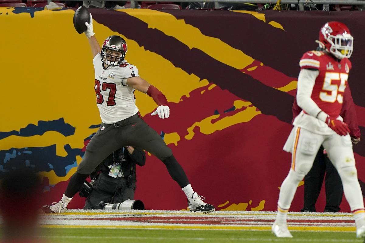 Tampa Bay Buccaneers tight end Rob Gronkowski (87) celebrates catching an 8-yard touchdown pass ...