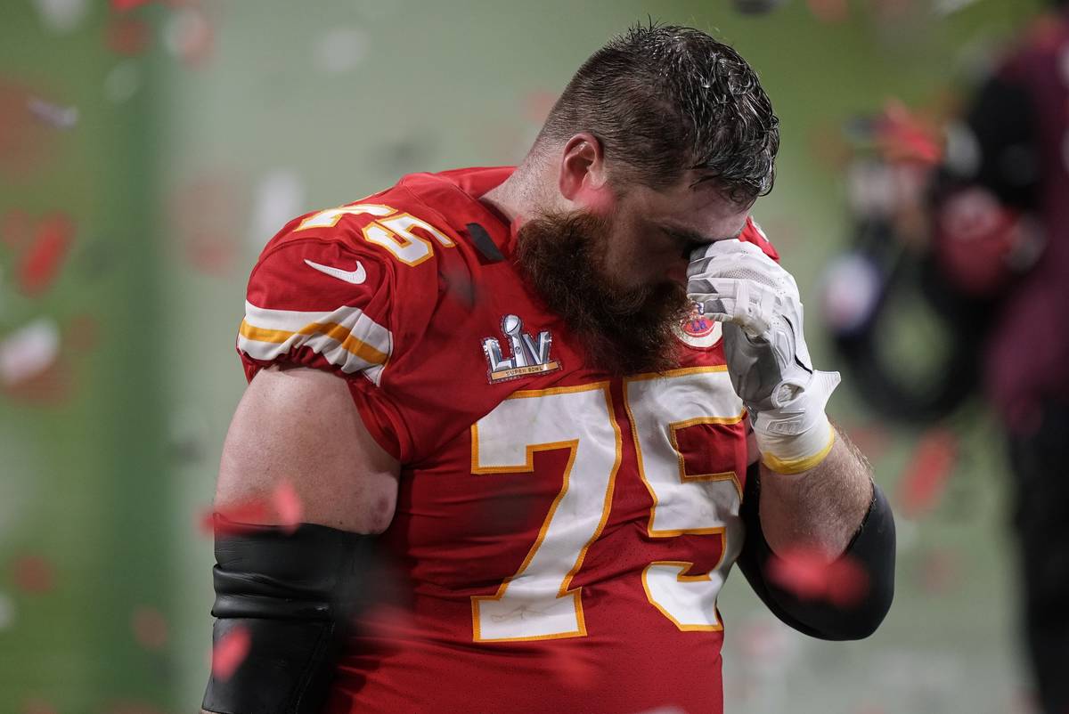 Kansas City Chiefs offensive tackle Mike Remmers reacts after losing to the Tampa Bay Buccaneer ...