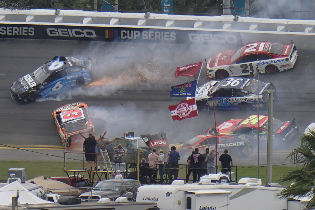 CORRECTS TO 14TH LAP, NOT 13TH AS ORIGINALLY SENT - Cars collide on the 14th lap during the NAS ...