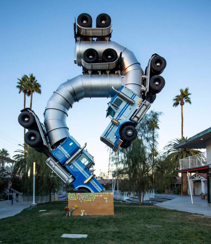 A small memorial edicated to Tony Hsieh at Fergusons Downtown is pictured on Tuesday, Dec. 1, 2 ...