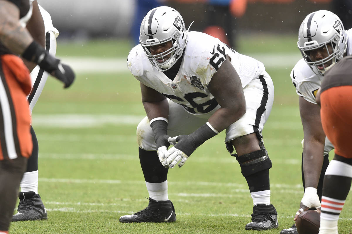 Las Vegas Raiders offensive guard Gabe Jackson (66) lines up during an NFL football game agains ...