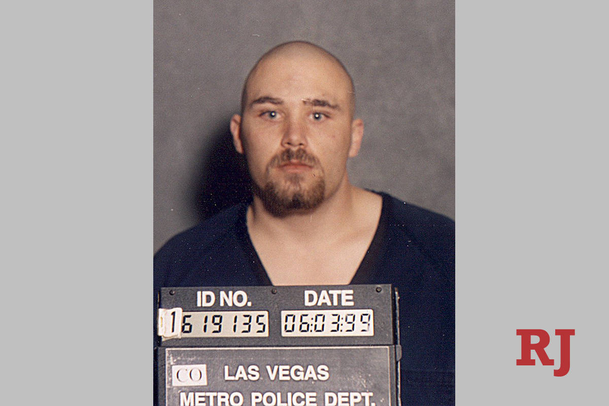 Zane Floyd police mug shot following 1999 Albertsons shooting spree. (Metropolitan Police Depar ...