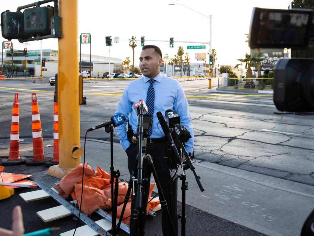 Metro officer Misael Parra speaks about a shooting during a press conference in the 1100 block ...