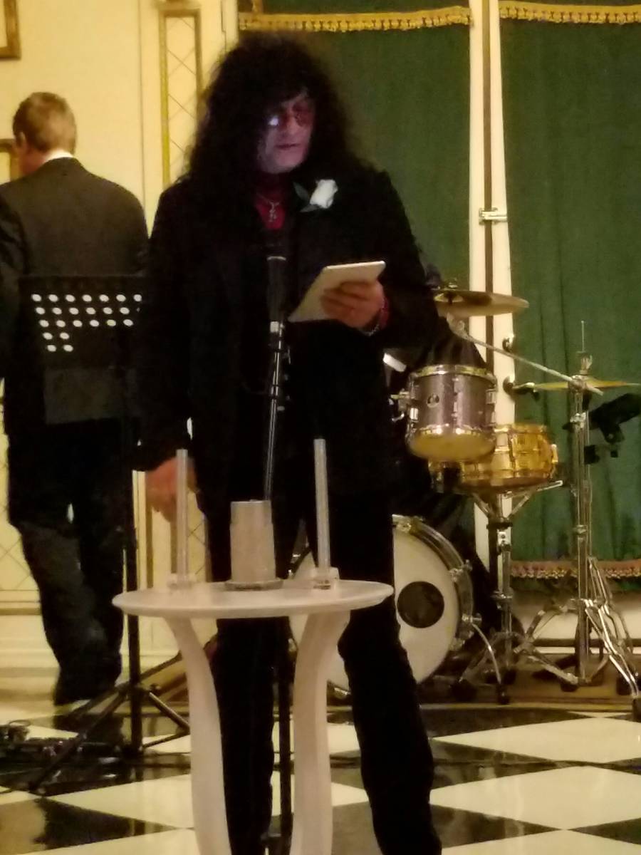 Paul Shortino officiates the wedding of Chris Phillips and Jennifer Turco at The Hartland Mansi ...