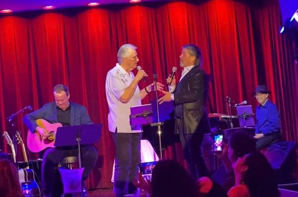 John Wedemeyer, Bucky Heard, Bill Medley and Joey Melotti are shown at Medley's unbilled appear ...