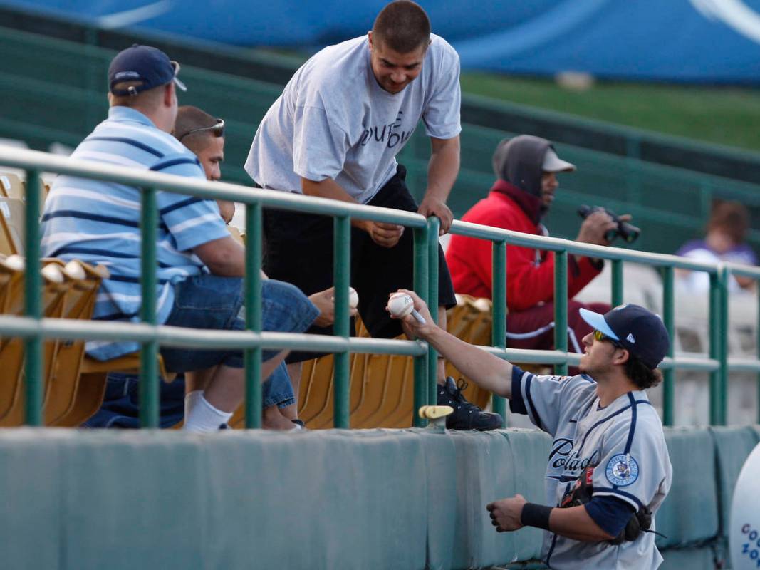 DUANE PROKOP/LAS VEGAS REVIEW-JOURNAL Portland Beavers No. 4 Sean Kazmar autographs baseballs ...