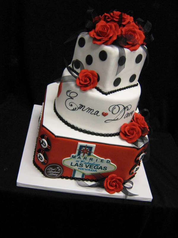 A cake created by Freed's Bakery of Las Vegas. (Freed's Bakery)