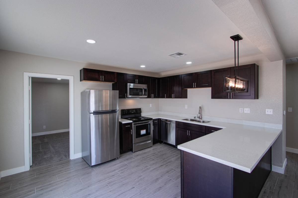 The kitchen of 112 Sycamore Lane, Las Vegas. (Shawn Hong Photography)