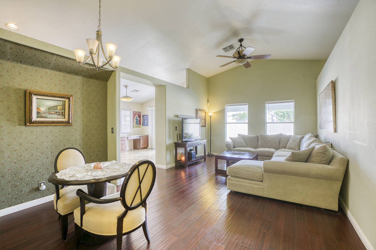 The living room of 1764 Saint Thomas Drive, Henderson. (Alan Thibault)