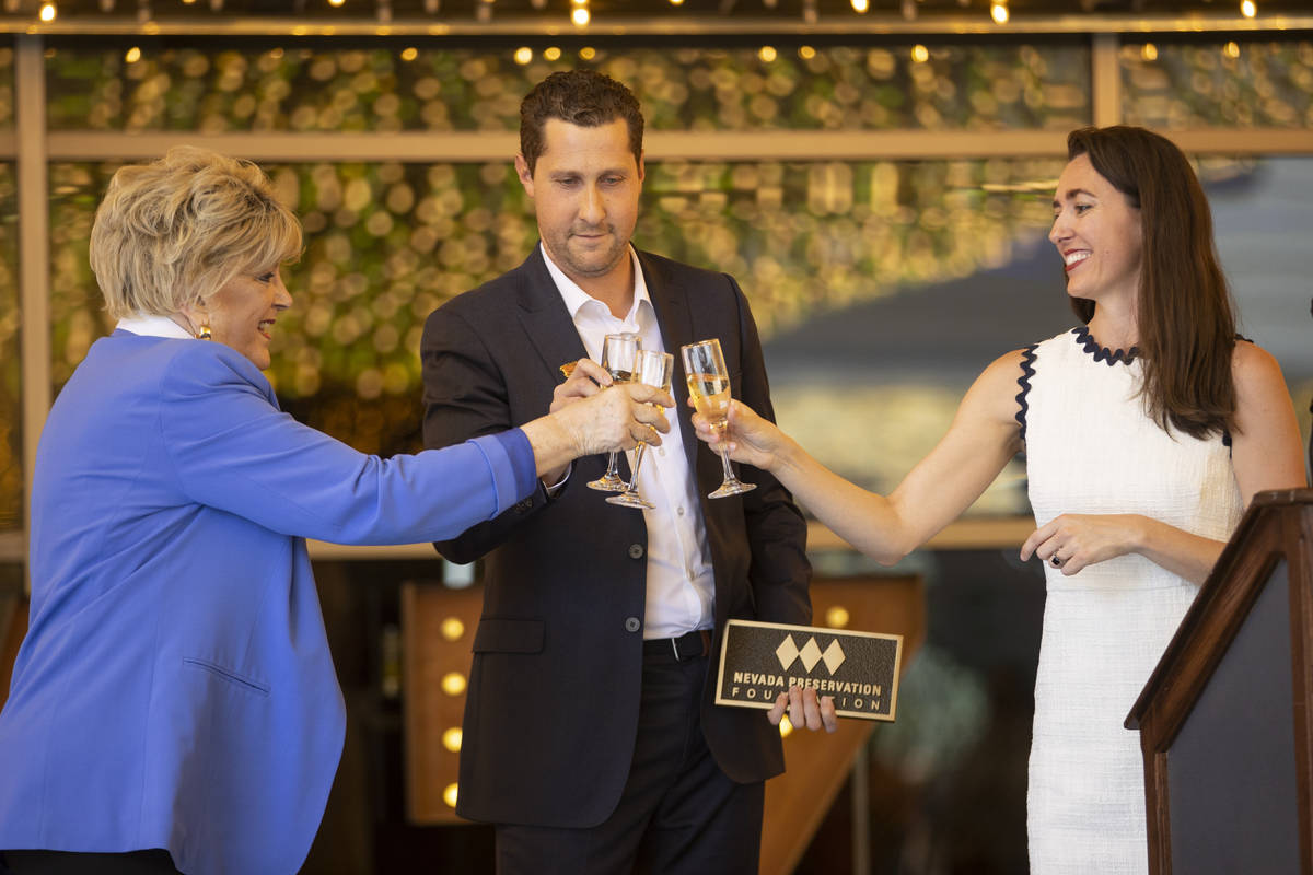 Las Vegas Mayor Carolyn Goodman, from left, Plaza hotel-casino CEO Jonathan Jossel, and Cynthia ...