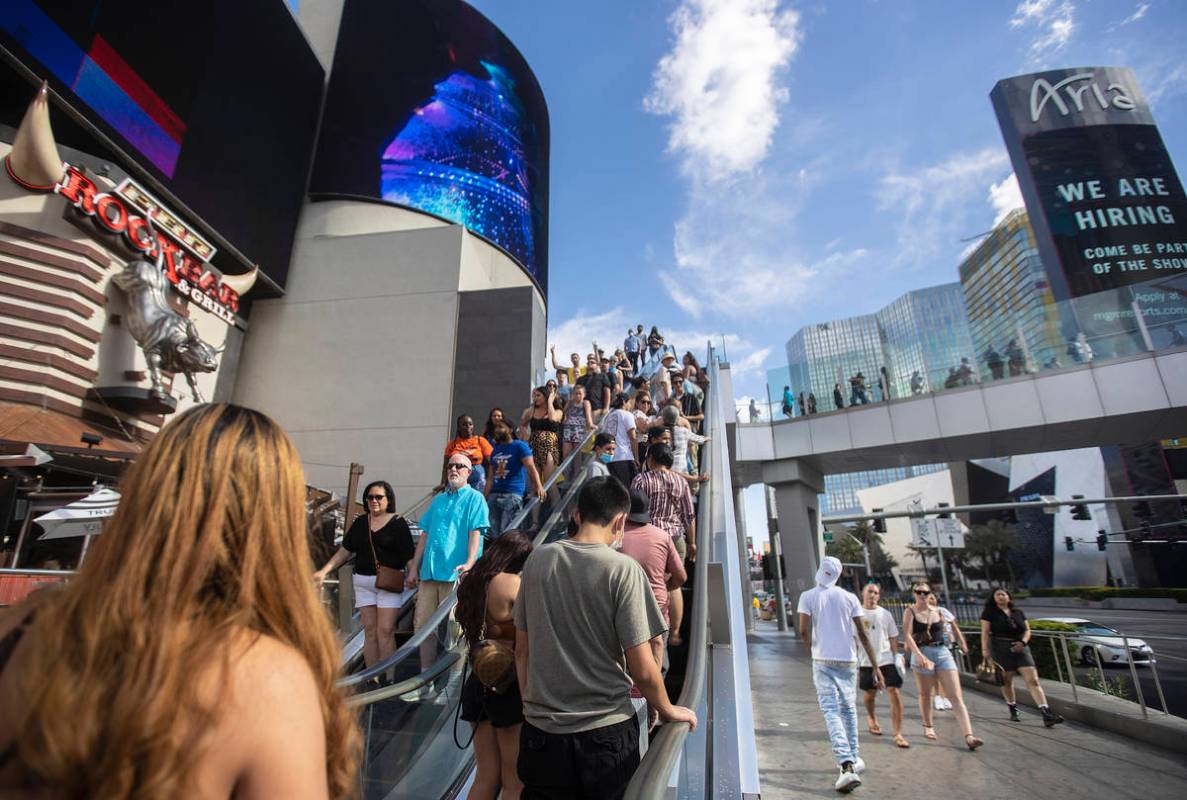 The Strip is packed during Memorial Day weekend on Saturday, May 29, 2021, in Las Vegas. (Benja ...