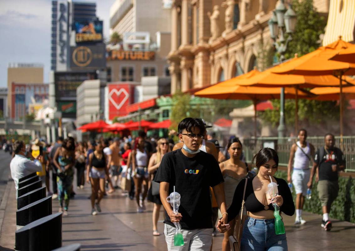 The Strip is packed during Memorial Day weekend on Saturday, May 29, 2021, in Las Vegas. (Benja ...