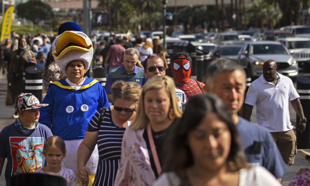 The Strip is packed during Memorial Day weekend on Saturday, May 29, 2021, in Las Vegas. (Benja ...