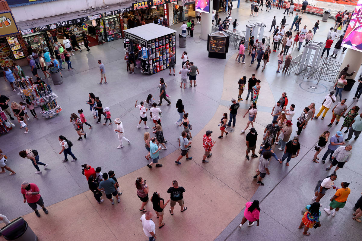 Memorial Day crowds at the Fremont Street Experience in downtown Las Vegas Saturday, May 29, 20 ...