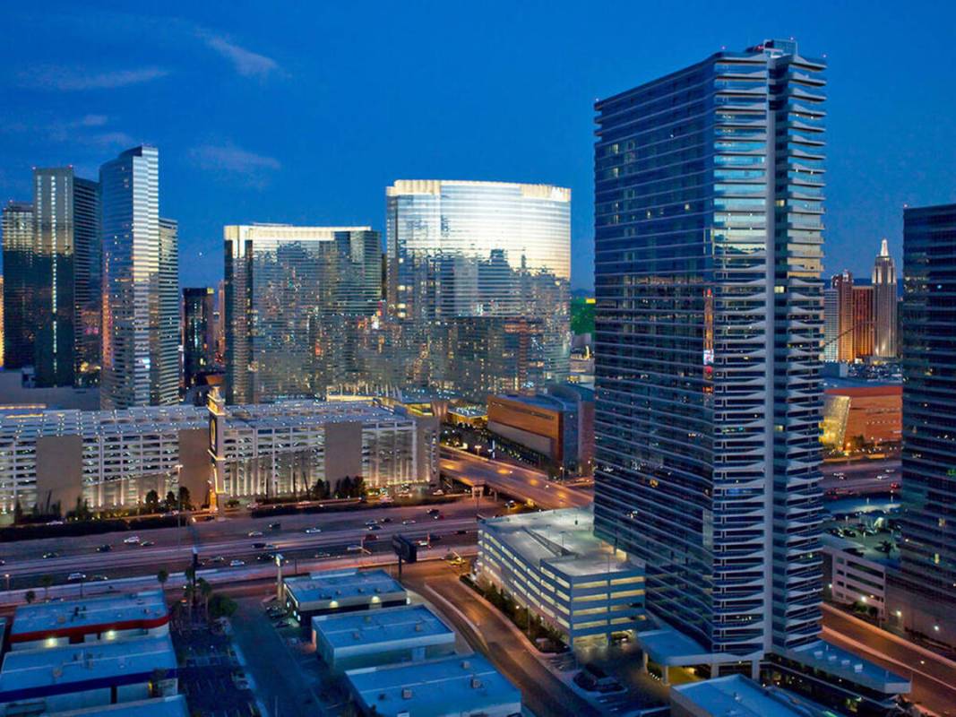 Views of the Strip. (Elite Realty)