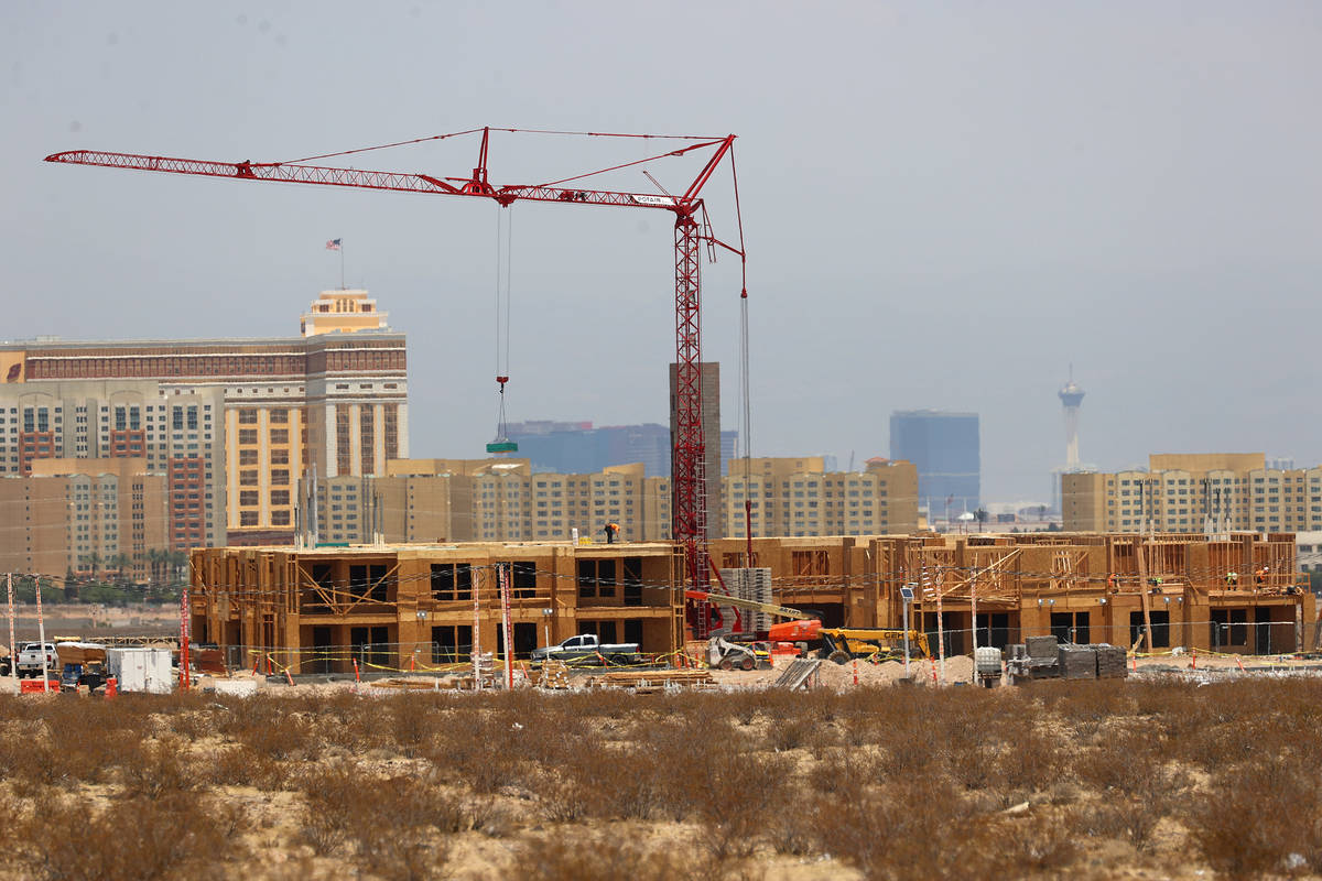 The Ariva apartment complex under construction near Erie Avenue and Las Vegas Boulevard South i ...