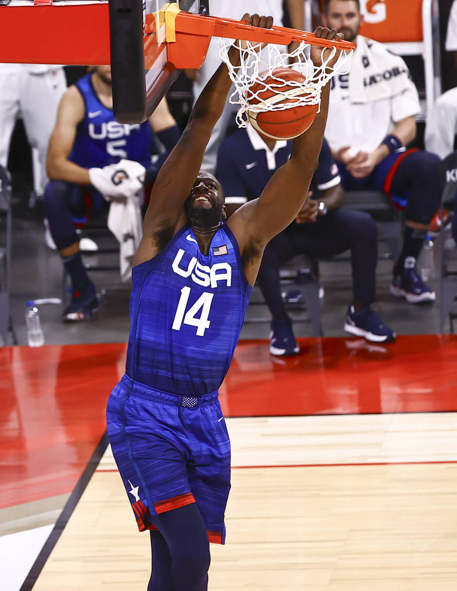 USAÕs Draymond Green (14) dunks the ball against Argentina during the first half of an exh ...
