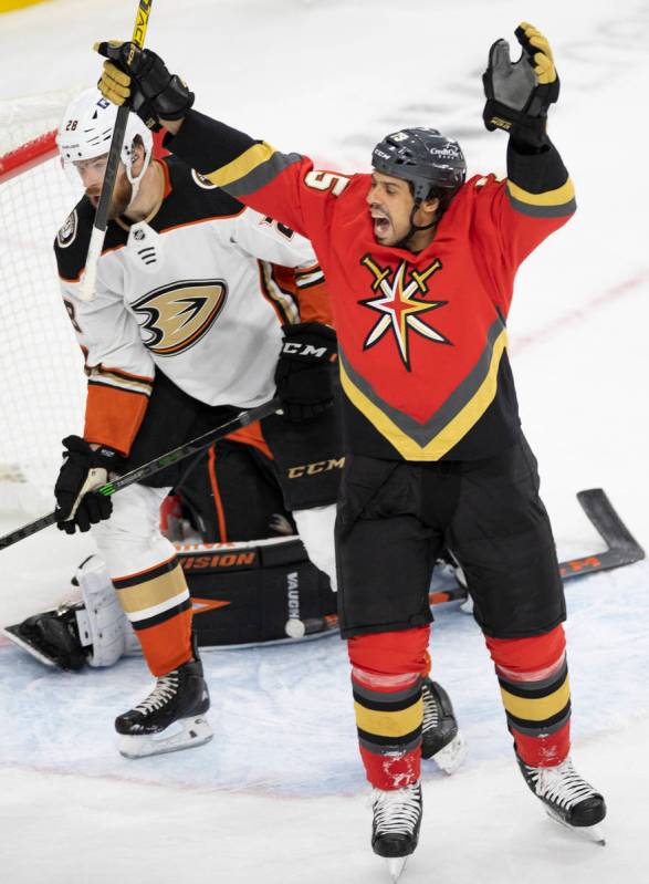 Vegas Golden Knights right wing Ryan Reaves (75) celebrates in front of Anaheim Ducks defensema ...