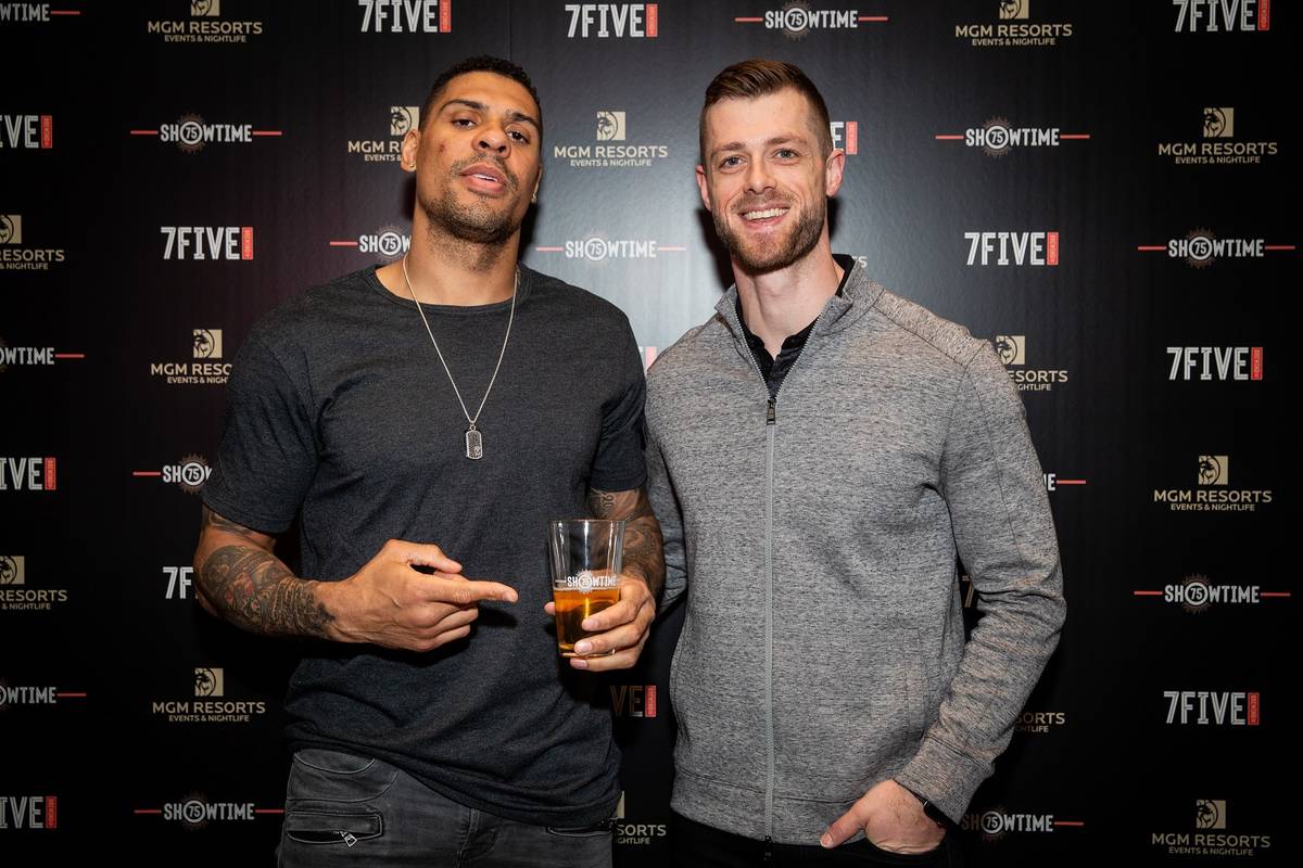 Ryan Reaves, left, with business partner Adam Coates. (7Five Brewing Co.)