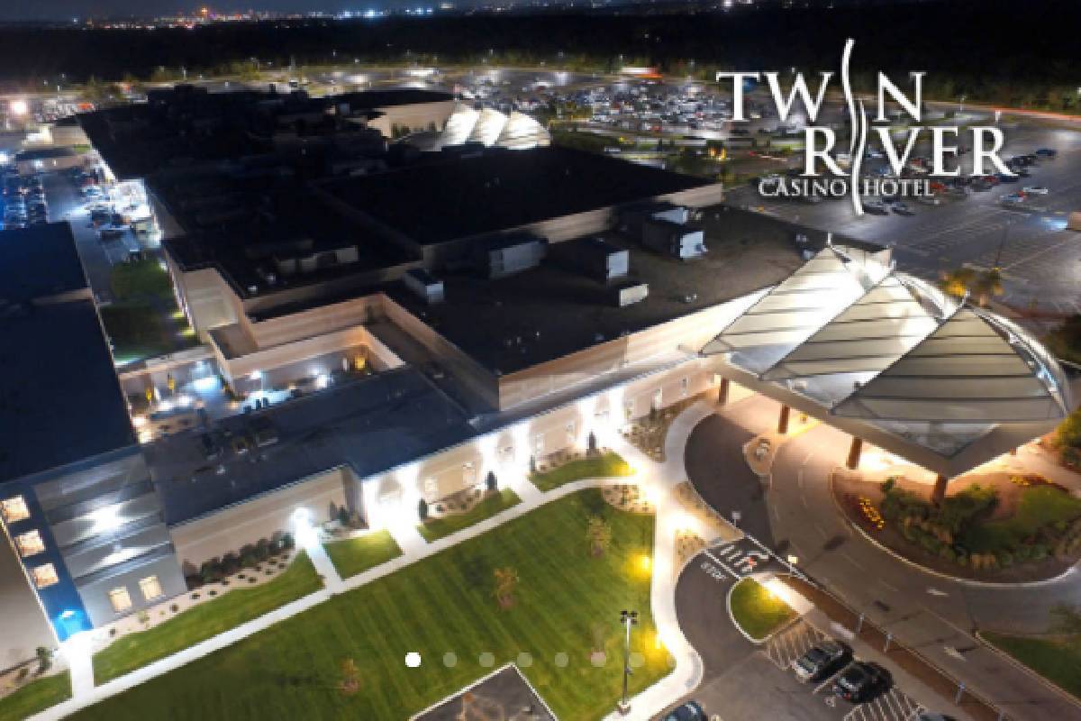 The Twin River Casino Hotel in Lincoln, Rhode Island. (Courtesy, Bally's Corp.)