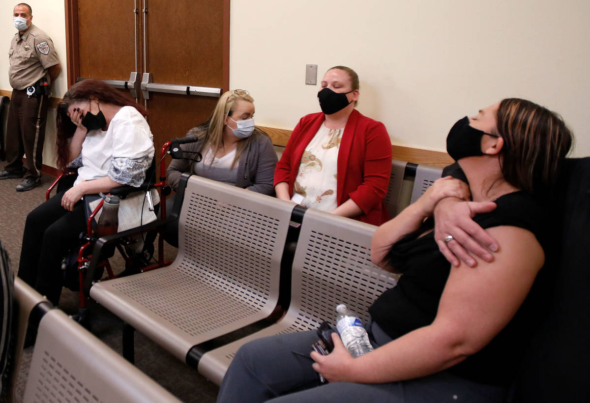 Roy Jaggers' mother, Kassy Robinson, far left, and sister Heather Jaggers, far right, react dur ...