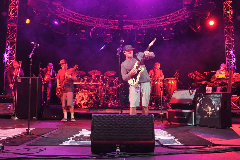 Kyle McDonald, center, of Slightly Stoopid, performs during Concerts In Your Car at Ventura Cou ...