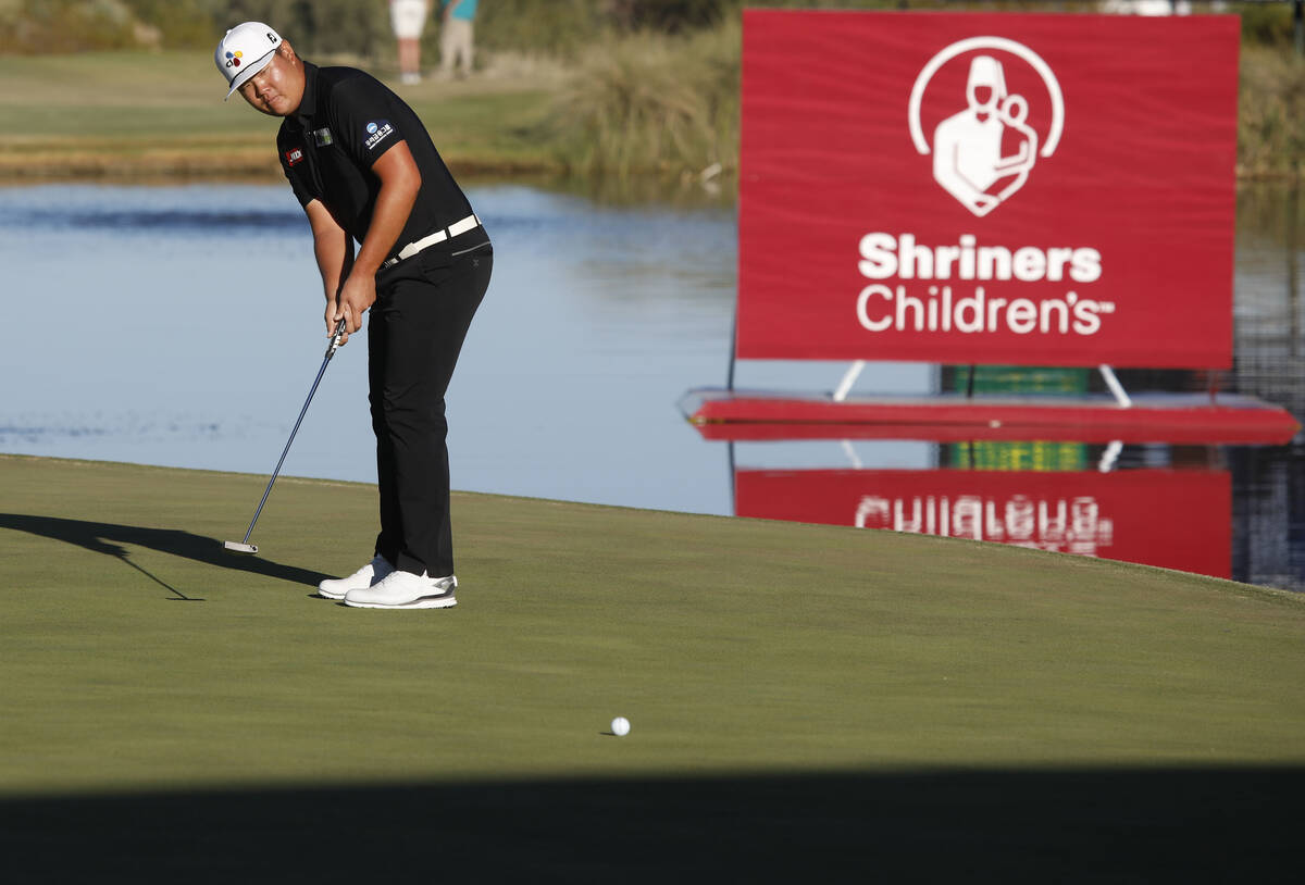 Sungjae Im putts on the 18th green during the final round of the Shriners Hospitals for Childre ...