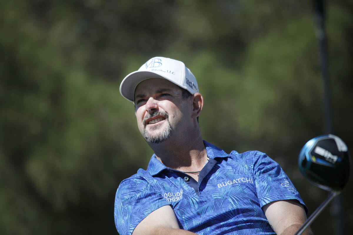 Rory Sabbatini tees off on the first hole during the final round of the Shriners Hospitals for ...