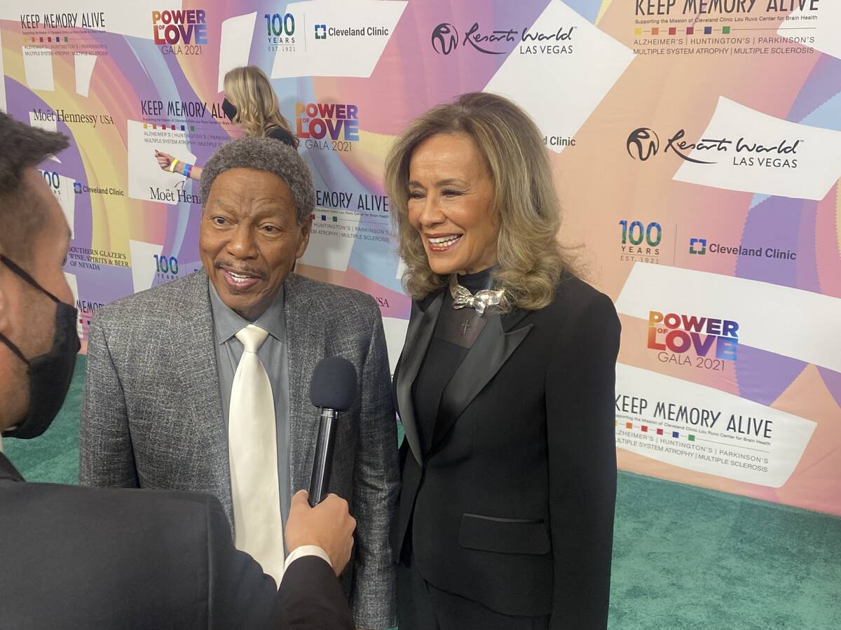 Marilyn McCoo and Billy Davis Jr. are shown on the red carpet of the 25th Keep Memory Alive Pow ...