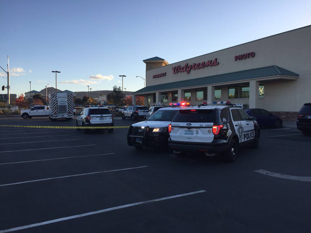 Las Vegas police investigate the death of a man who was taken into custody on Monday, Oct.18, 2 ...