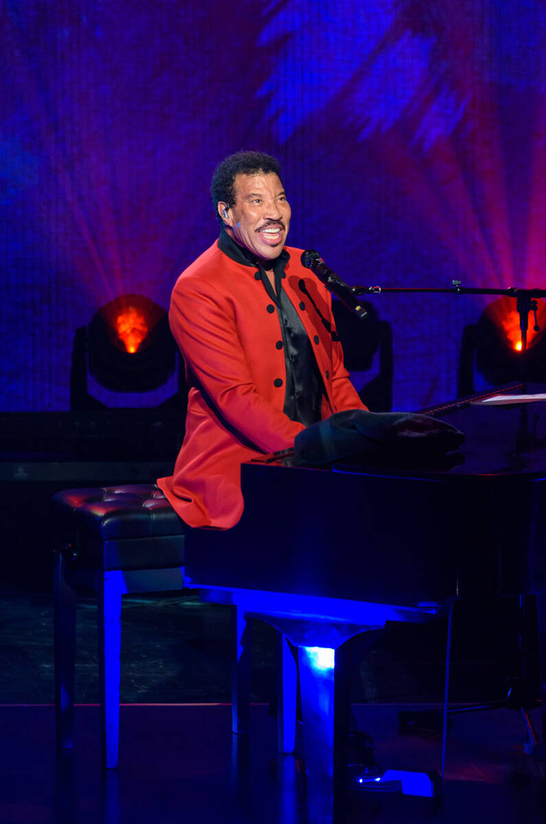 Lionel Richie has added a dozen dates at Encore Theater at Wynn Las Vegas in 2022. (Patrick Gra ...