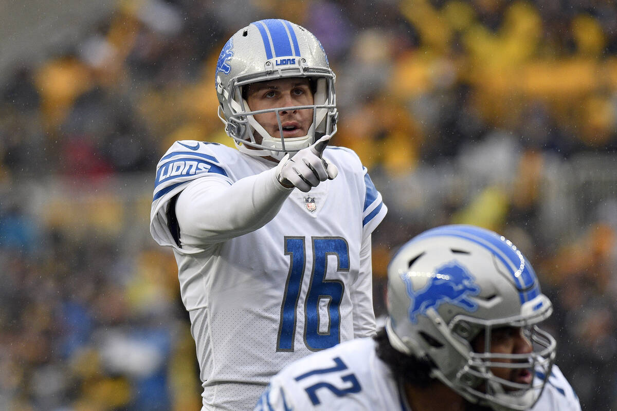 Detroit Lions quarterback Jared Goff (16) plays during the first half of an NFL football game a ...