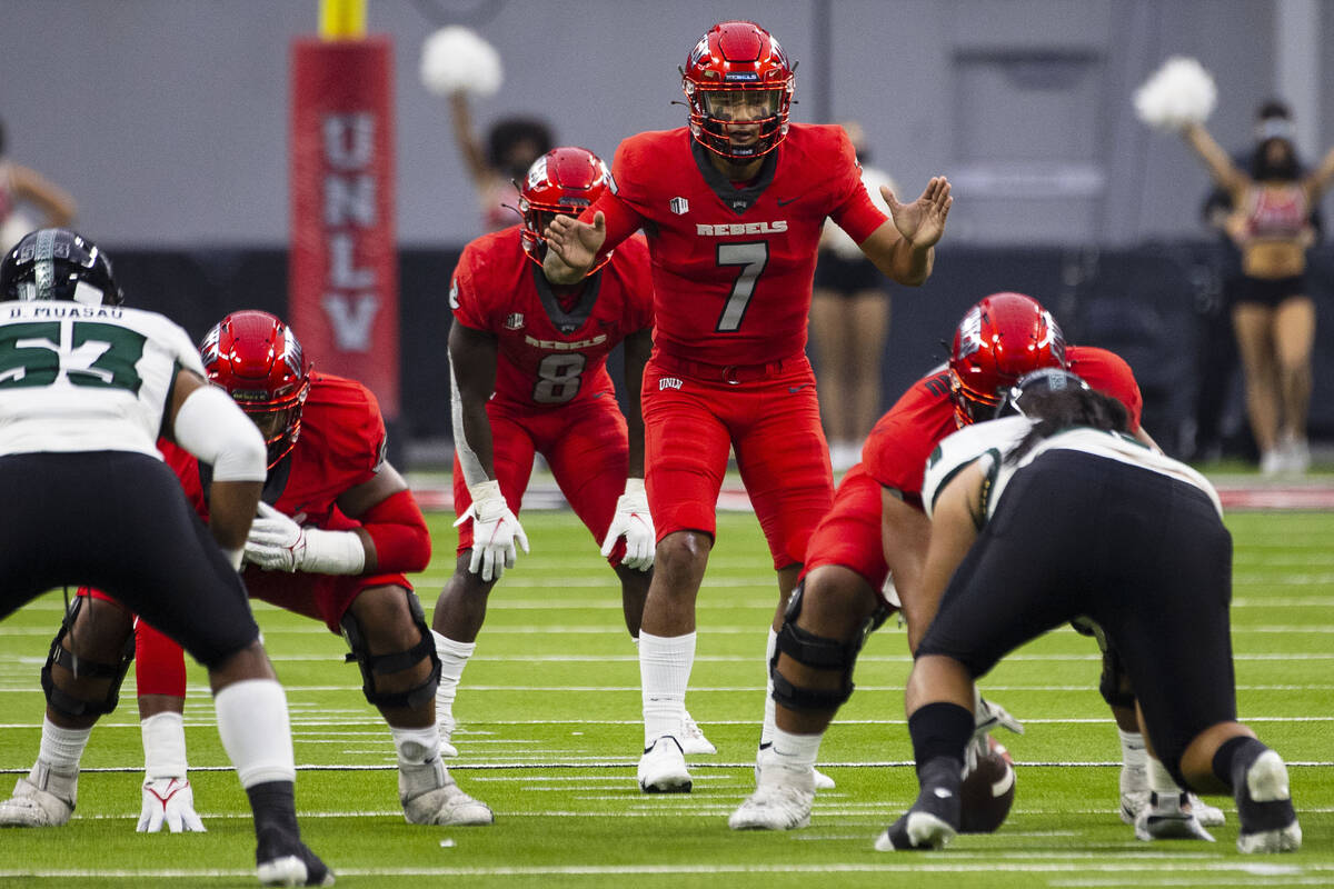 UNLV Rebels quarterback Cameron Friel (7) signals to his teammates during the second half of an ...