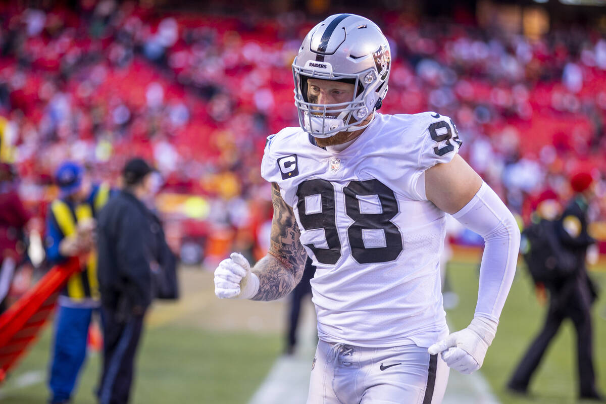 Raiders defensive end Maxx Crosby (98) jogs off the field after losing to the Kansas City Chief ...