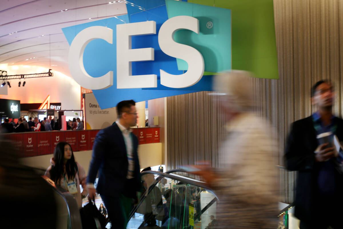 Individuals fill the Sands Expo before CES 2020 floor open on Tuesday, Jan. 7, in Las Vegas. (E ...