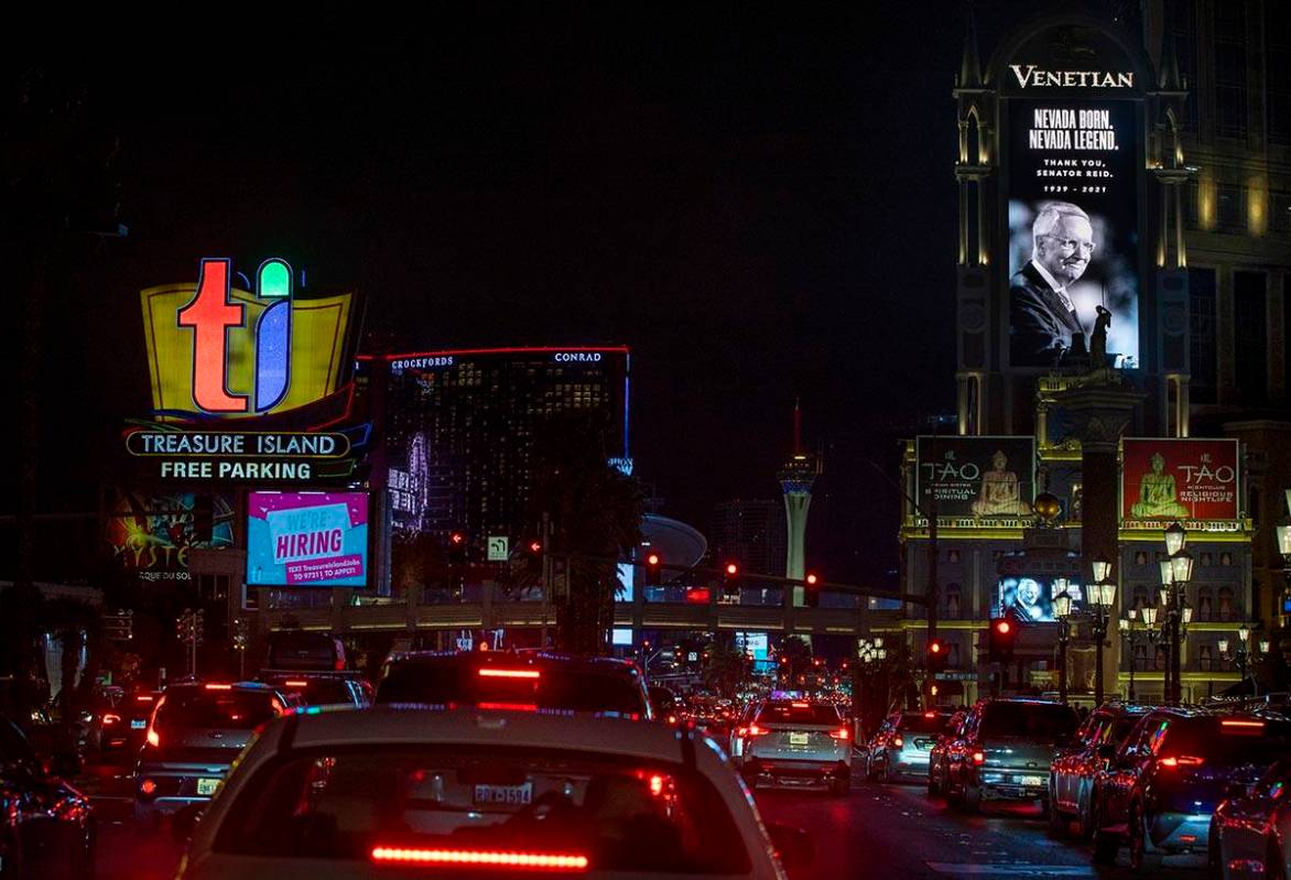 Strip marquee on The Venetian in honor of Harry Reid following his death on Wednesday, Dec. 29, ...