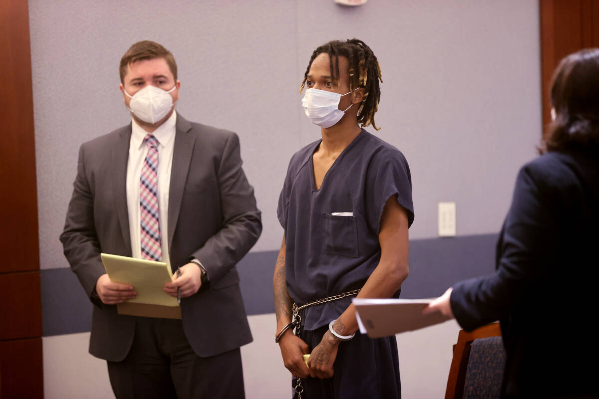 Jesani Carter, 20, appears in court at the Regional Justice Center in downtown Las Vegas Tuesda ...