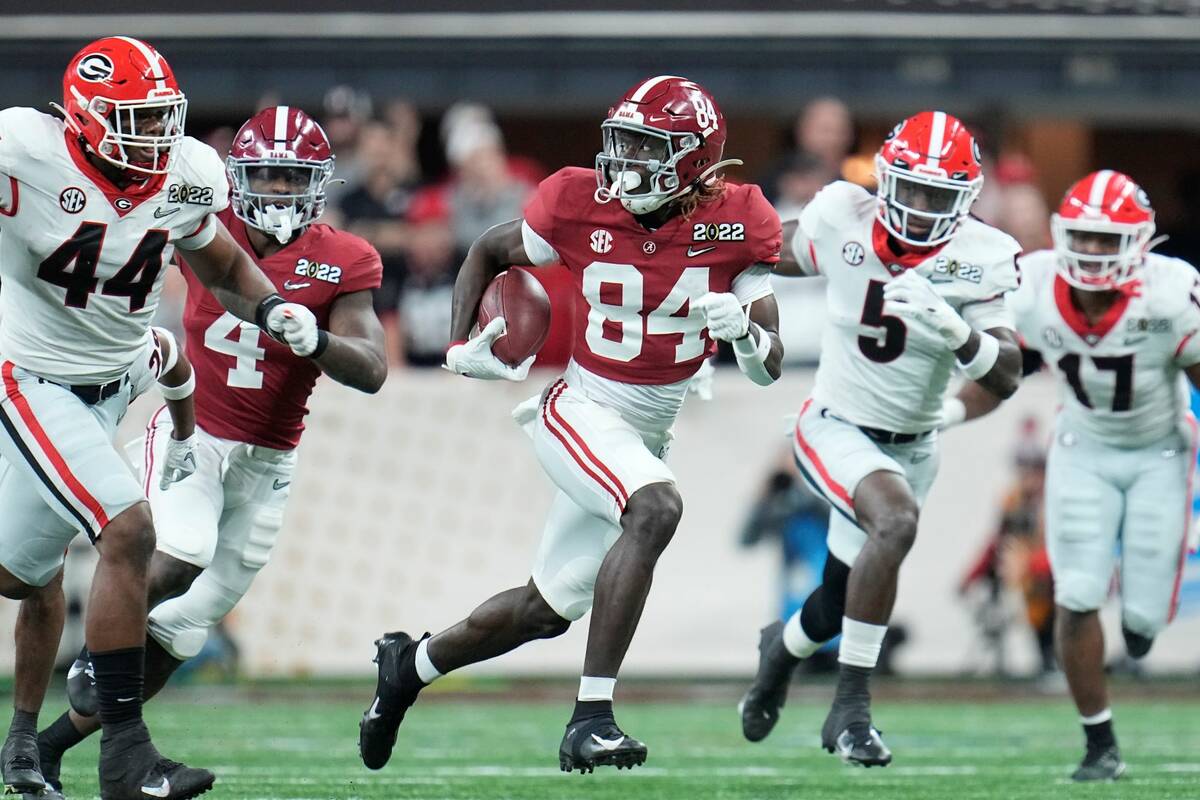 Alabama's Agiye Hall breaks away during the first half of the College Football Playoff champion ...