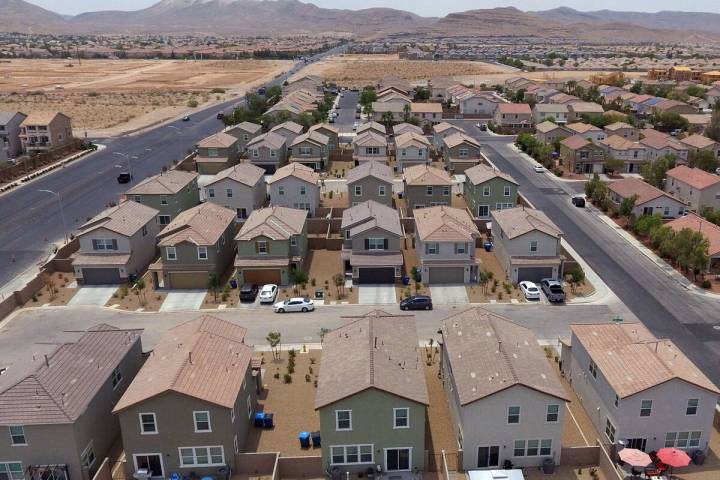 Houses are shown at the southwest corner of Pyle Avenue and Jones Boulevard in Las Vegas. (Bizu ...