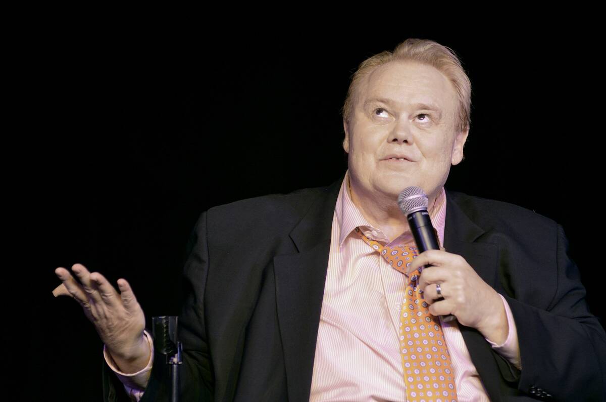 Comedian Louie Anderson performs in the showroom at the Plaza hotel-casino at 1 Main St. in Las ...