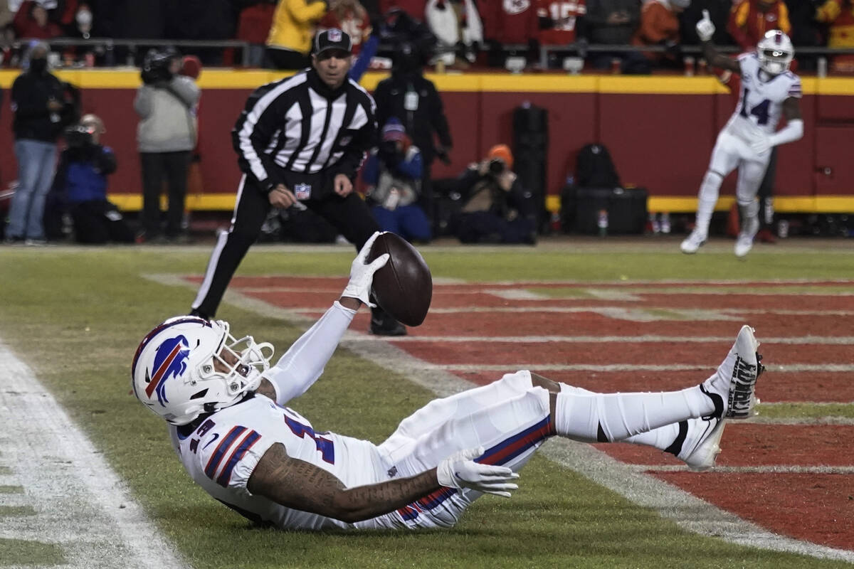Buffalo Bills wide receiver Gabriel Davis (13) catches a 27-yard touchdown pass during the seco ...