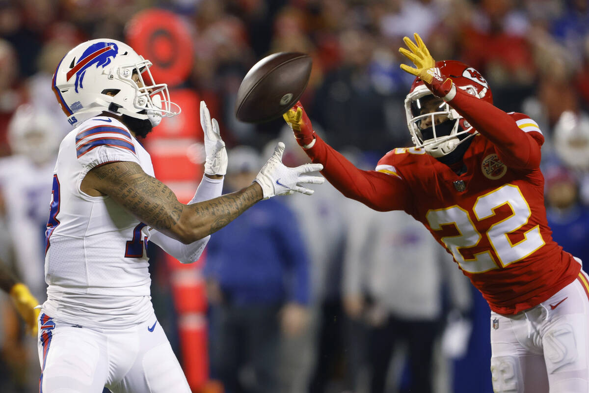 Buffalo Bills wide receiver Gabriel Davis, left, catches a 75-yard touchdown pass ahead of Kans ...