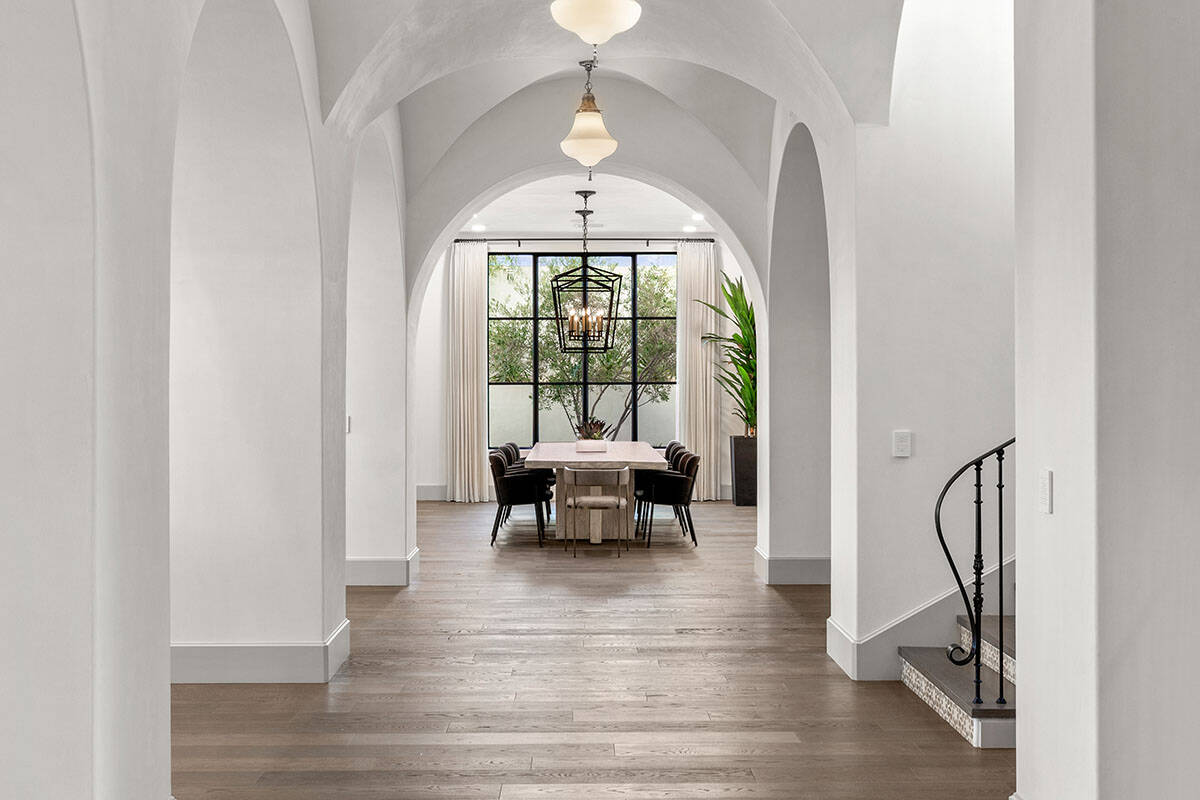 The formal dining room. (Ivan Sher Group)