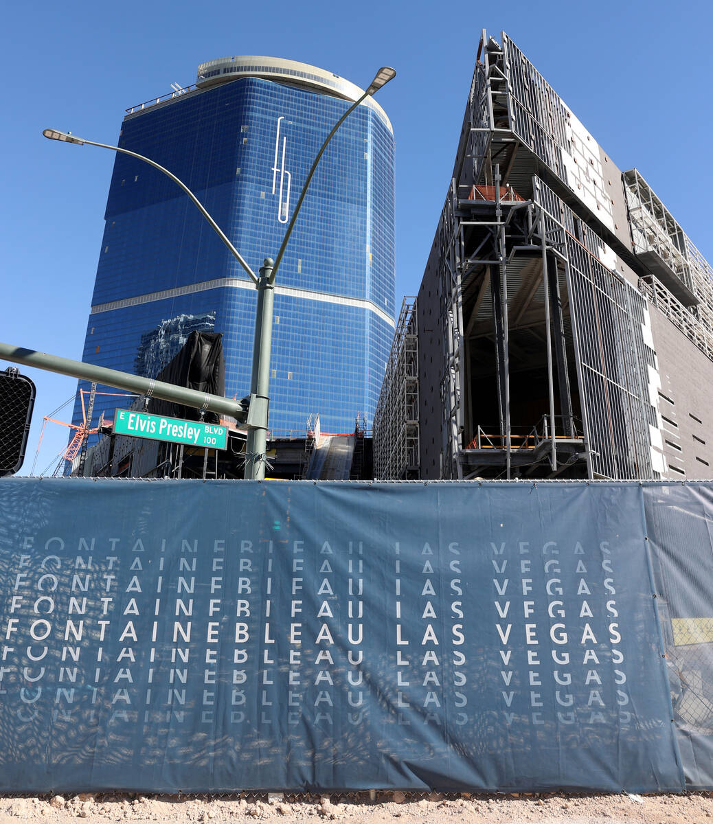 Fontainebleau Las Vegas under construction on the north Strip Friday, Feb. 4, 2022. (K.M. Canno ...