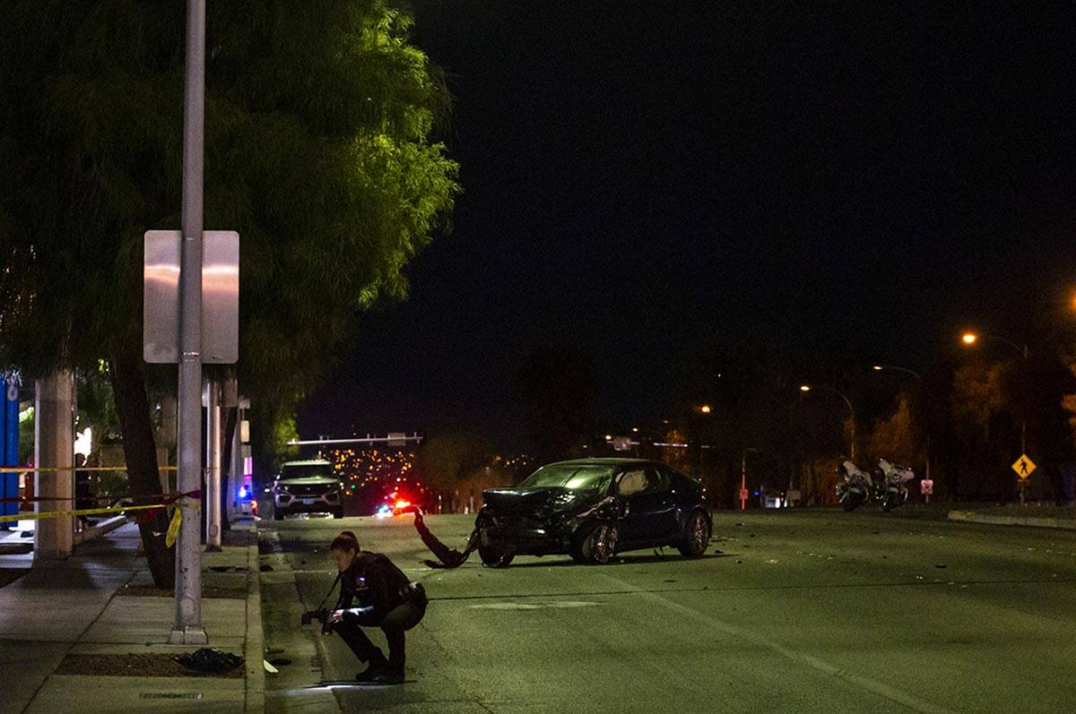 Las Vegas police investigate the scene of a car accident on Sahara Avenue east of Maryland Park ...